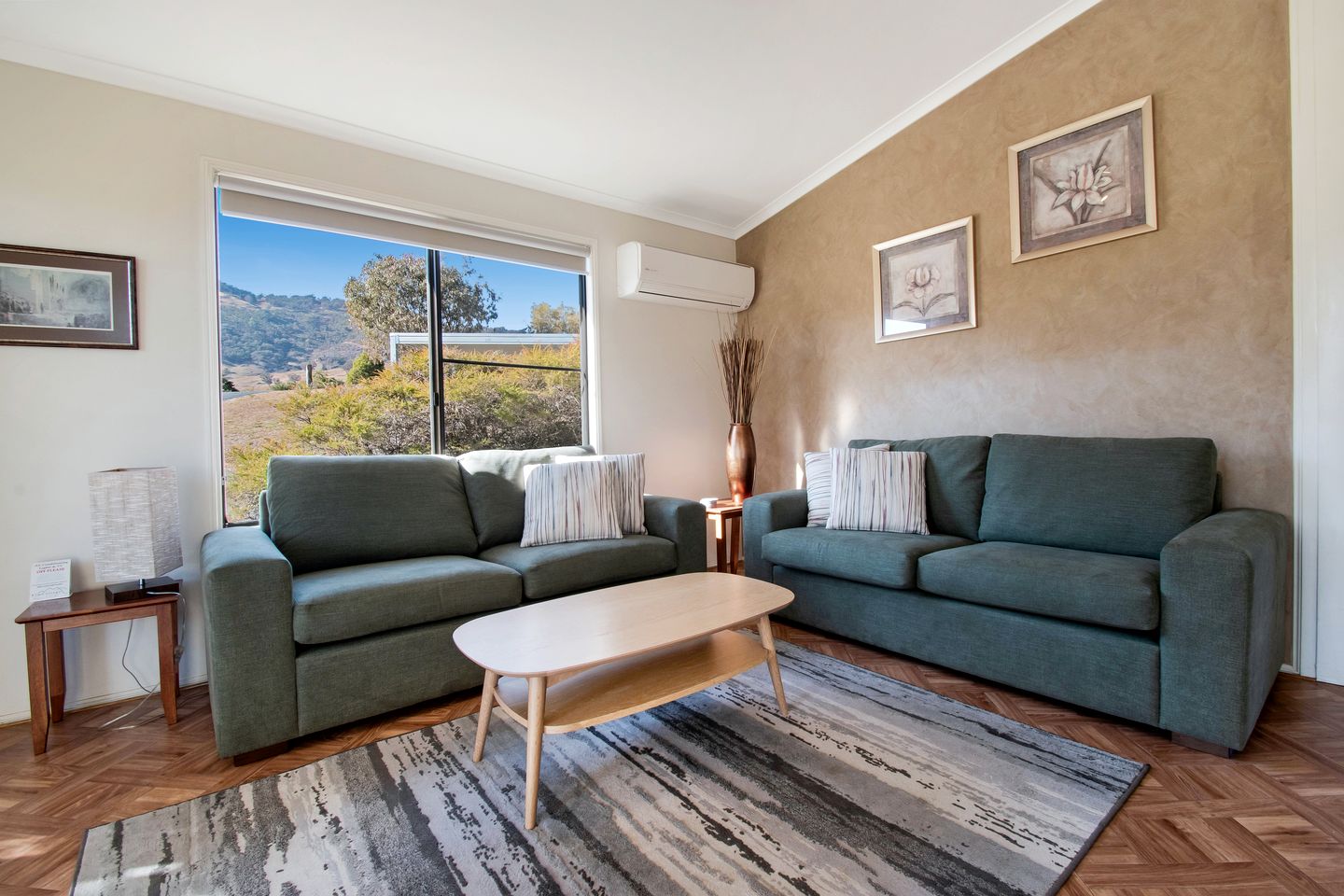 Vacation Rentals (Australia, Tumut, New South Wales)