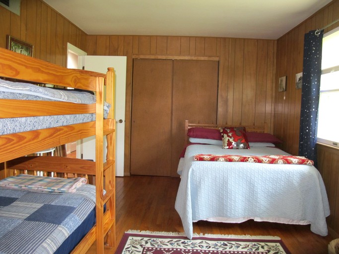 Cabins (United States of America, Sullivan, Missouri)