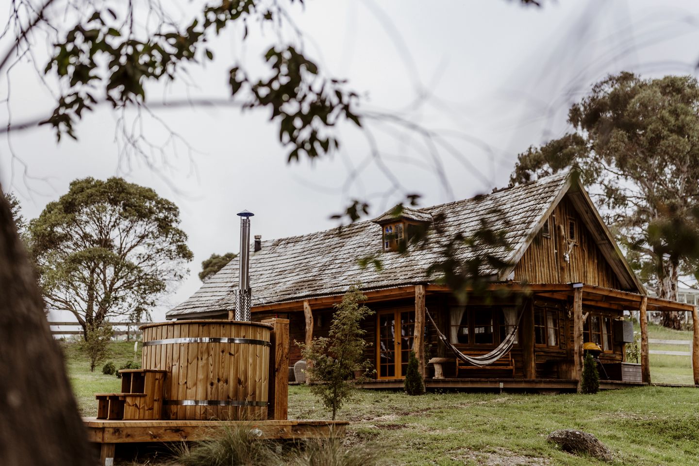 Log Cabins (Australia, Greenlands, New South Wales)