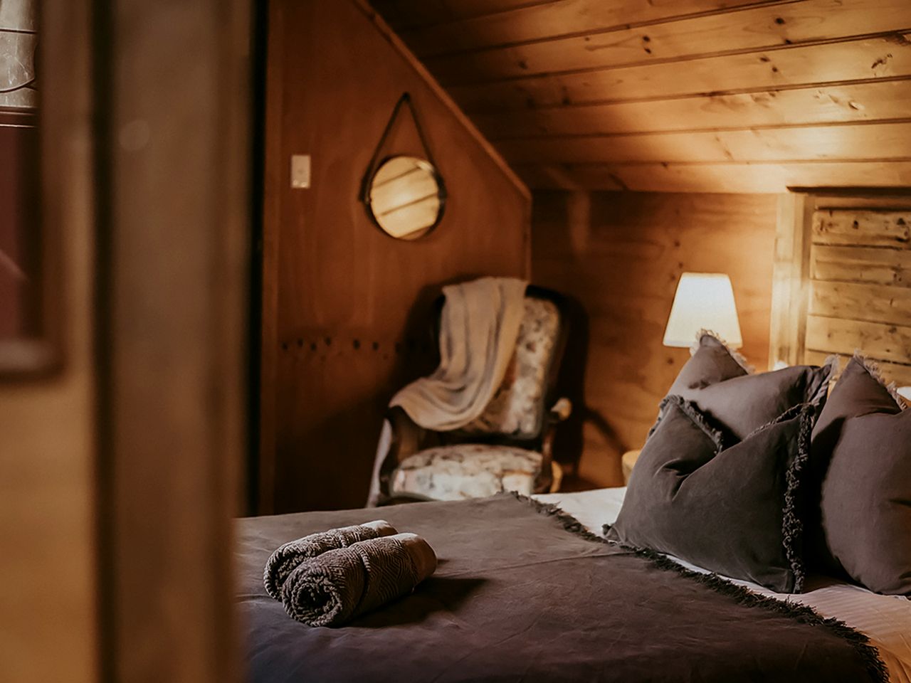 Rustic and Secluded Log Cabin Rental in the Snowy Mountains of New South Wales