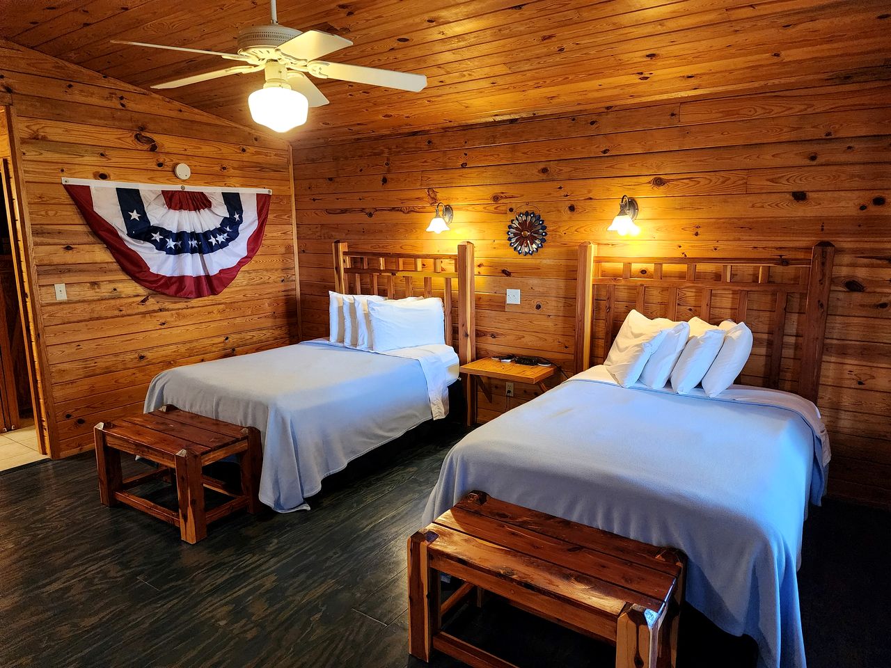 Amazing Family-Friendly Cabin Rental in Eureka Springs, Arkansas