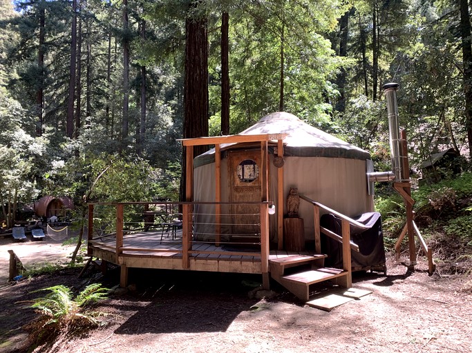 Peaceful Nature Glamping Retreat with Private Yurt and Outdoor Amenities near Watsonville, California