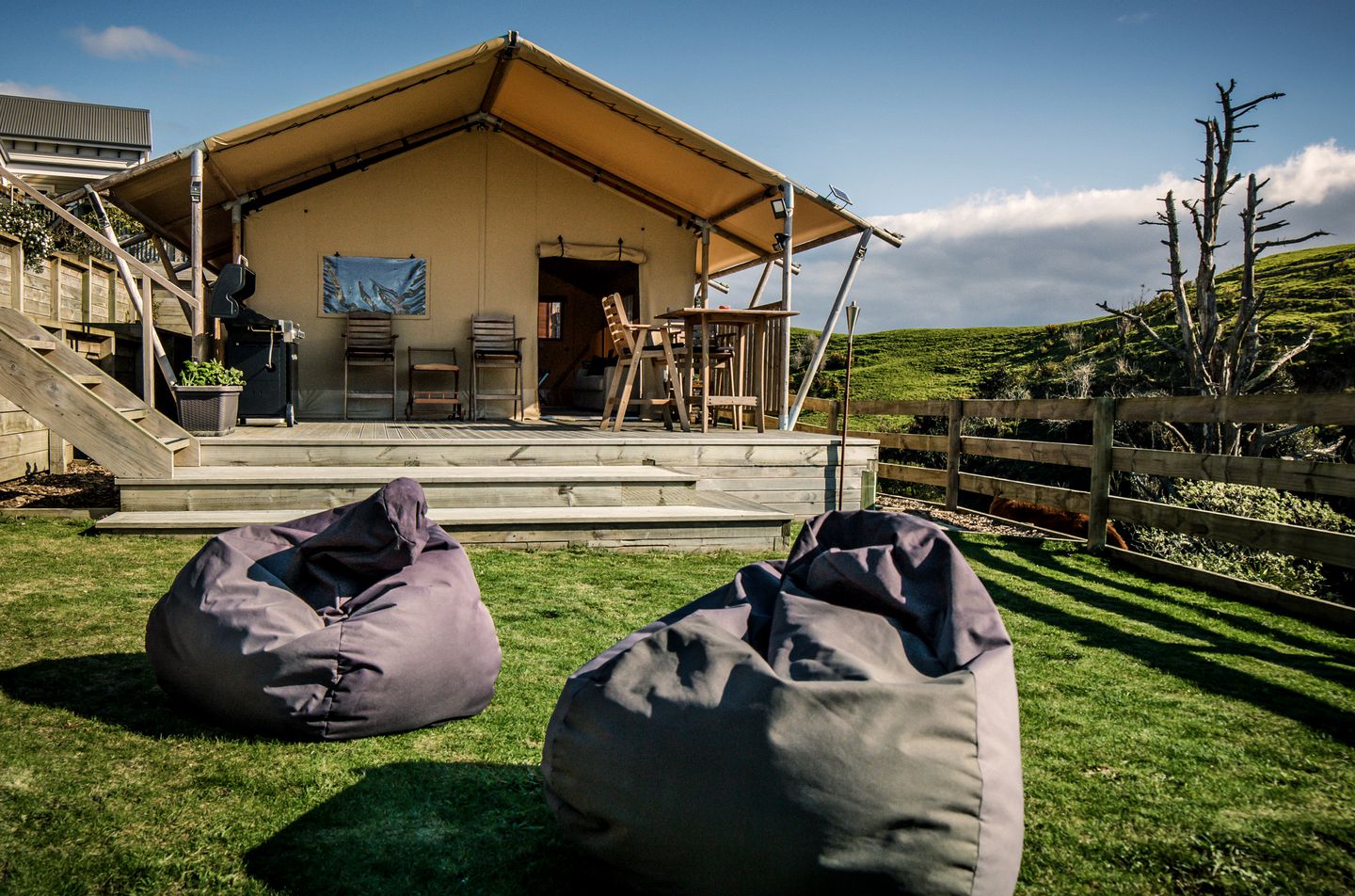 Charming Safari Tent Rental Situated near New Plymouth, North Island