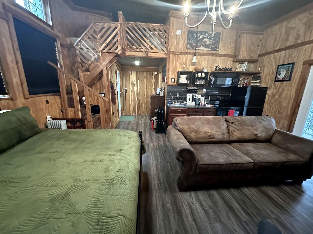 Lovely Weekend Getaway Rental near Edgar Evins State Park in Tennessee