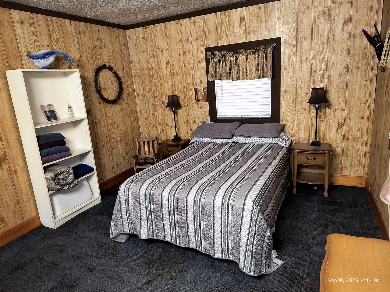Riverfront Getaway Cabin with a Boat Ramp Access near Brunswick in Southeast Georgia