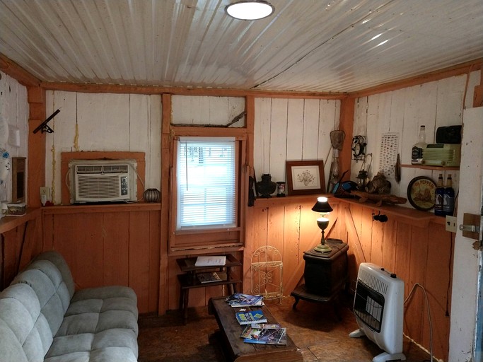Cabins (United States of America, Brunswick, Georgia)