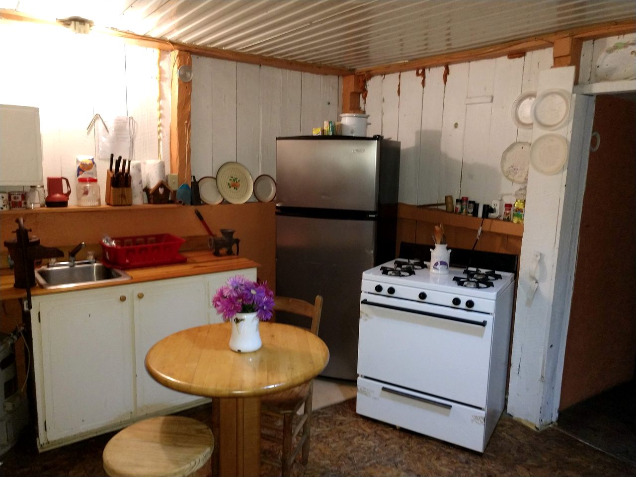 Rustic Cabin Rental on the Great Satilla River near Okefenokee Swamp Park, Georgia