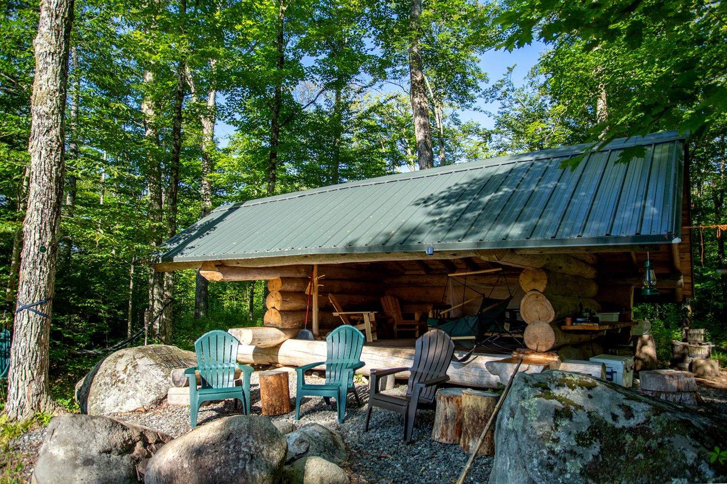 Rustic Glamping Shelter for an Outdoor Getaway in the Adirondacks, New York