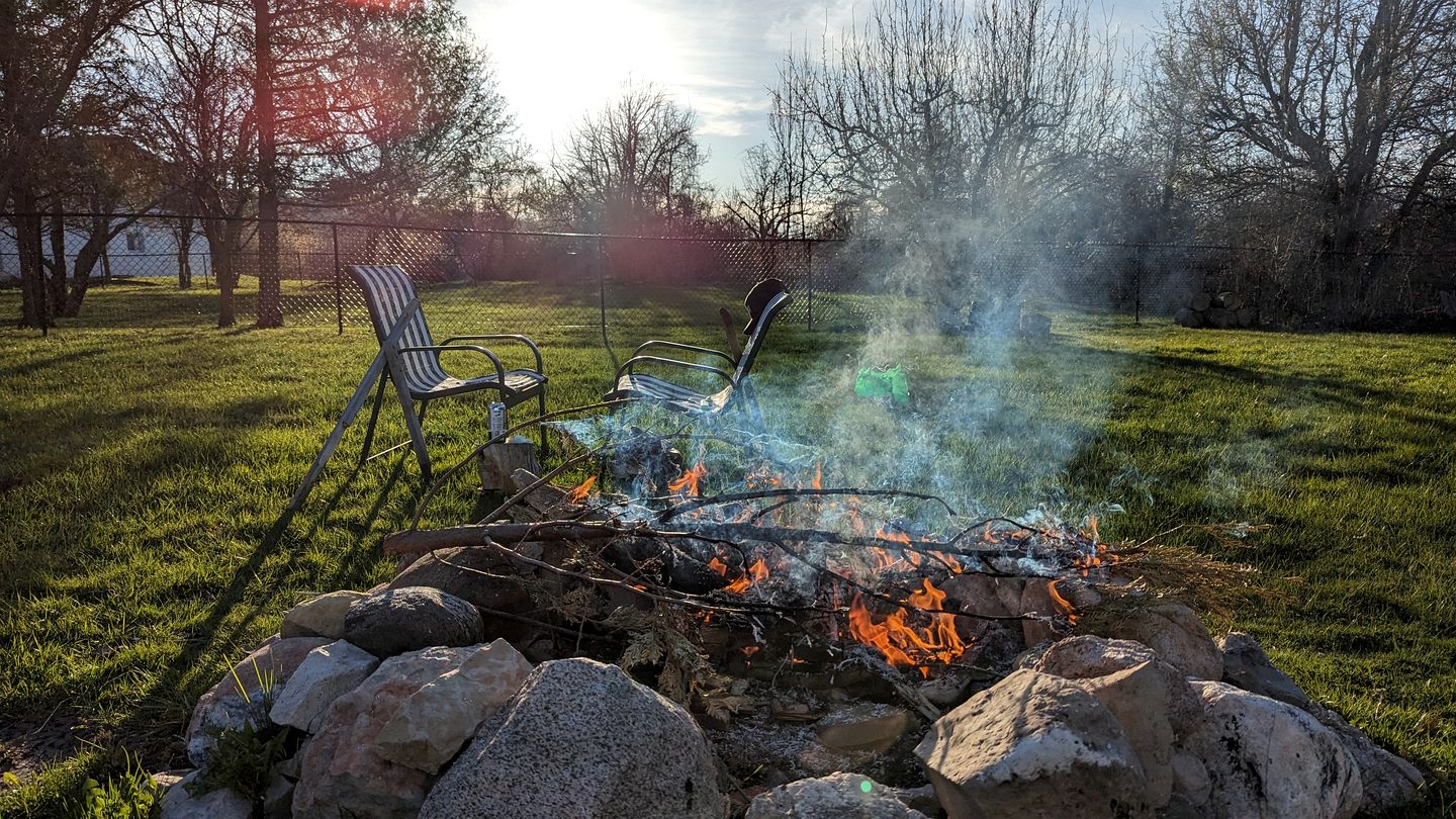 Homey Vacation Rental with Wood-Burning Stove near Wasaga Beach, Ontario