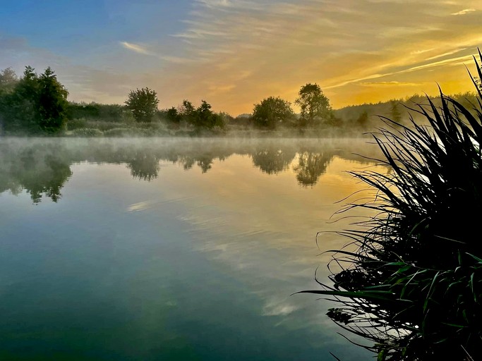 Cabins (United Kingdom, Market Harborough, England)