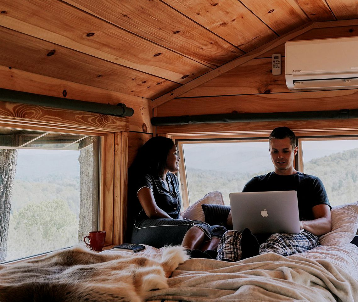 Treetop Cabin for the Ultimate Getaway near Lake Lure in Bostic, North Carolina