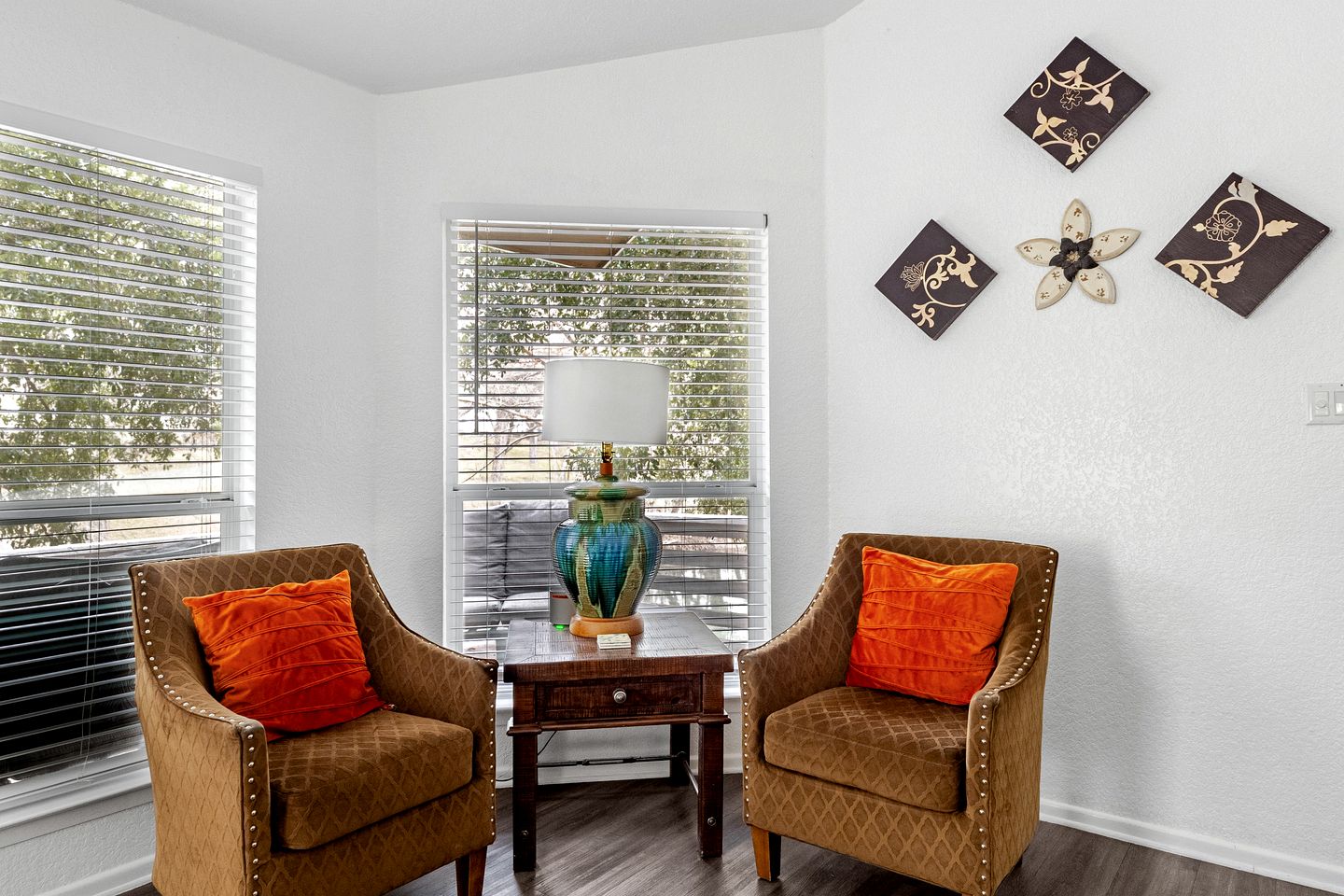 Spacious Cabin Rental Overlooking the Guadalupe River near Austin, Texas