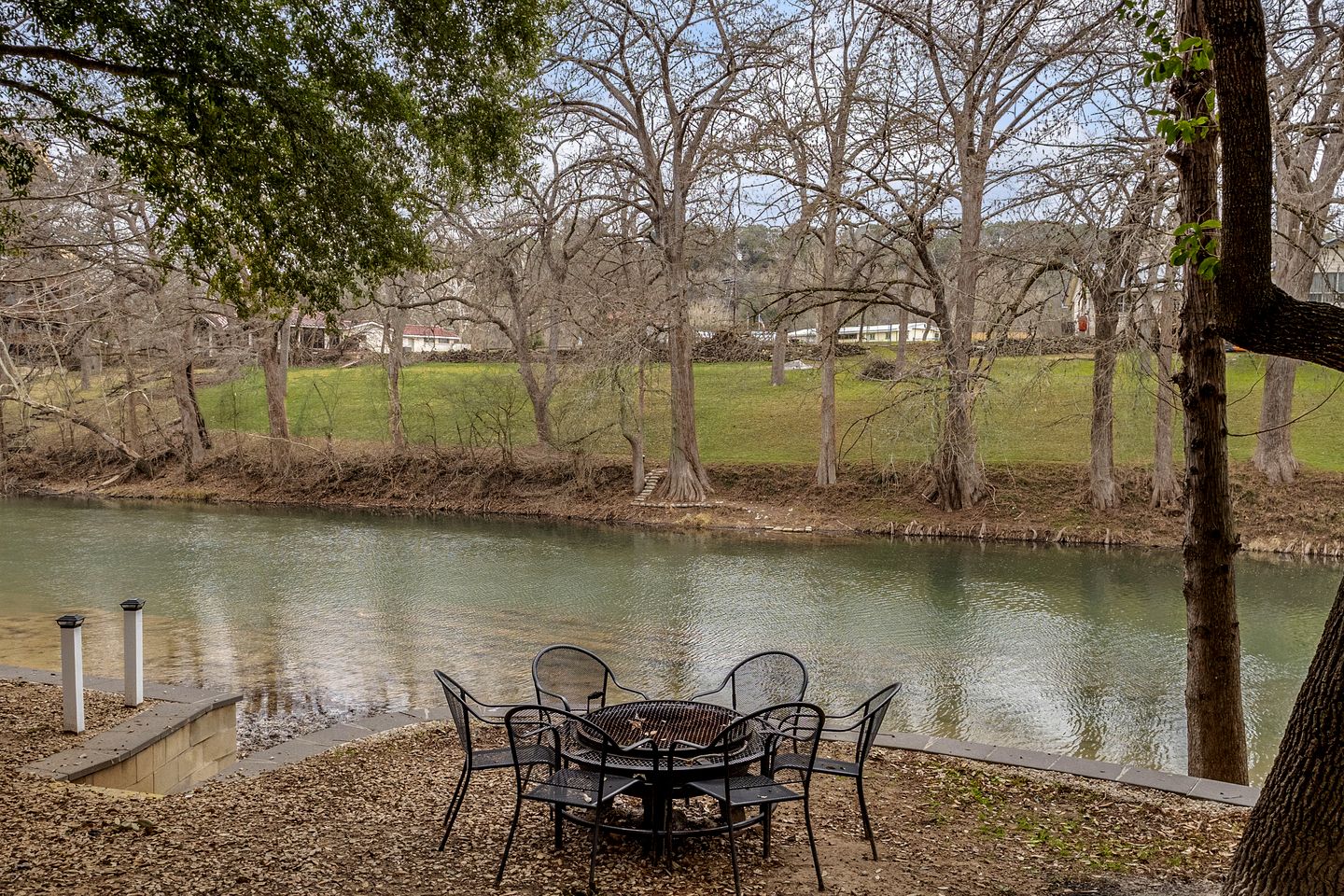 Spacious Cabin Rental Overlooking the Guadalupe River near Austin, Texas