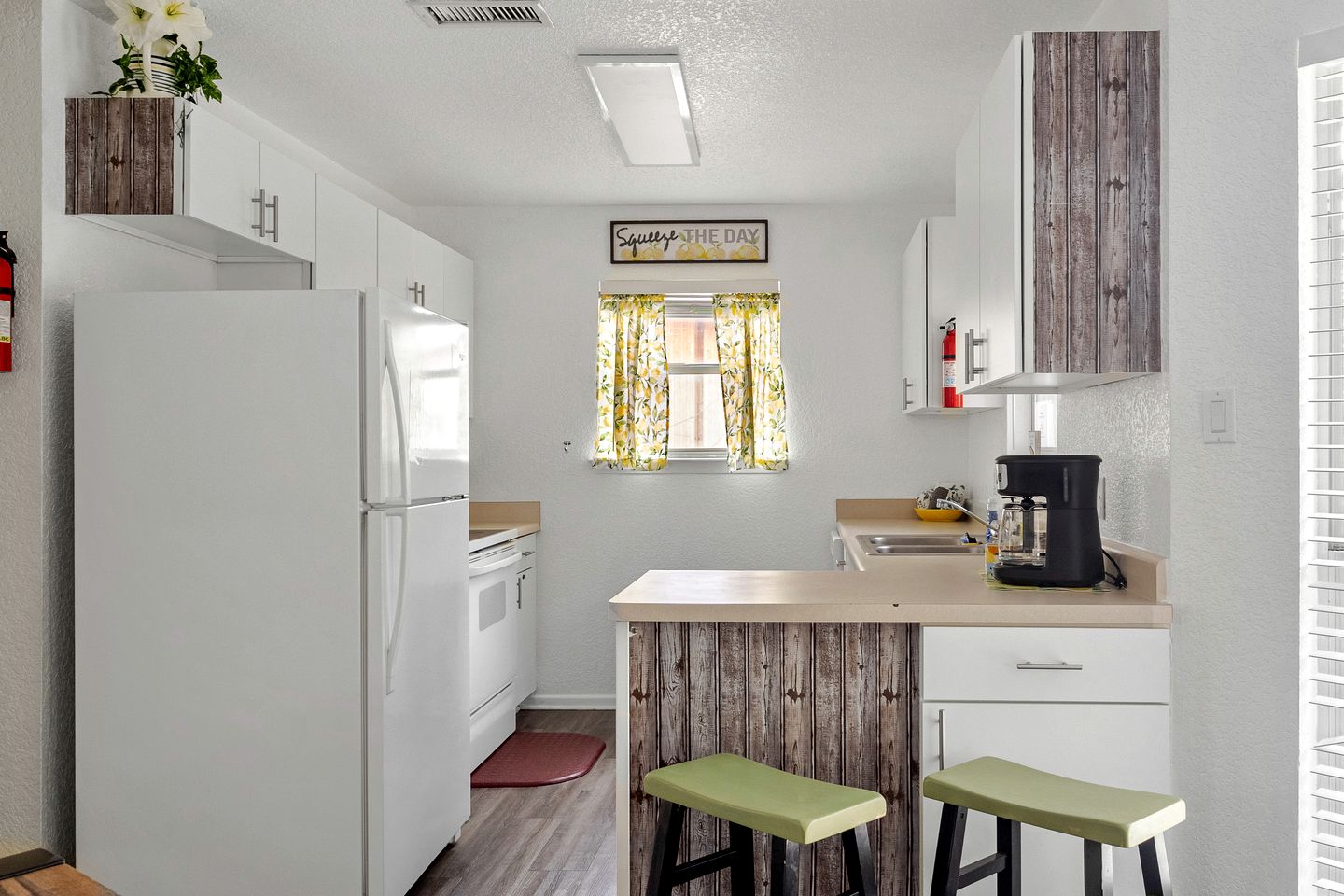 Spacious Cabin Rental Overlooking the Guadalupe River near Austin, Texas