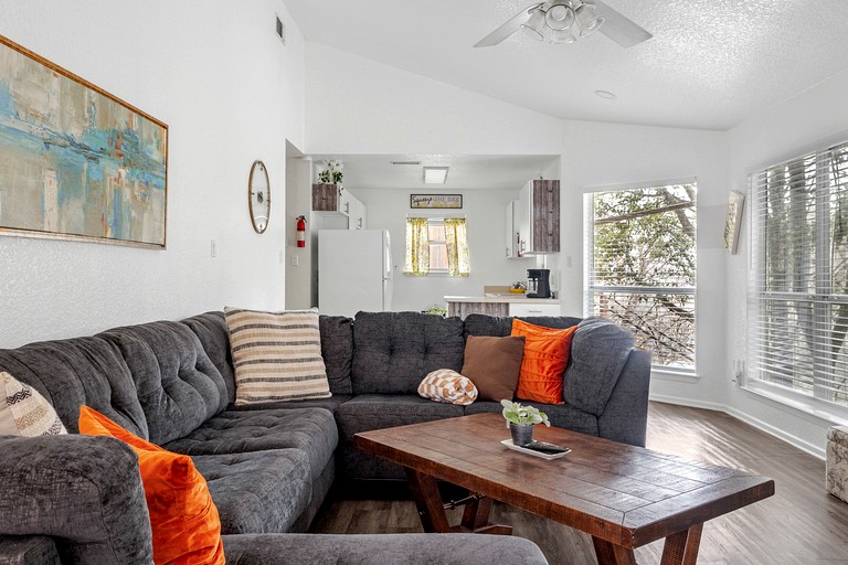 Cabins (United States of America, New Braunfels, Texas)