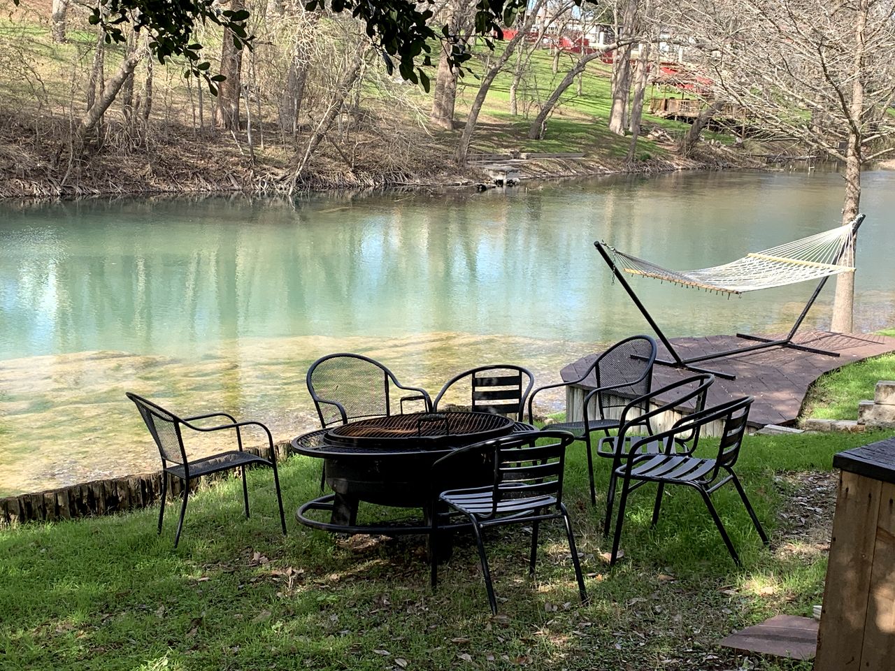 Waterfront Cabin Rental on the Banks of the Guadalupe River near San Antonio, Texas