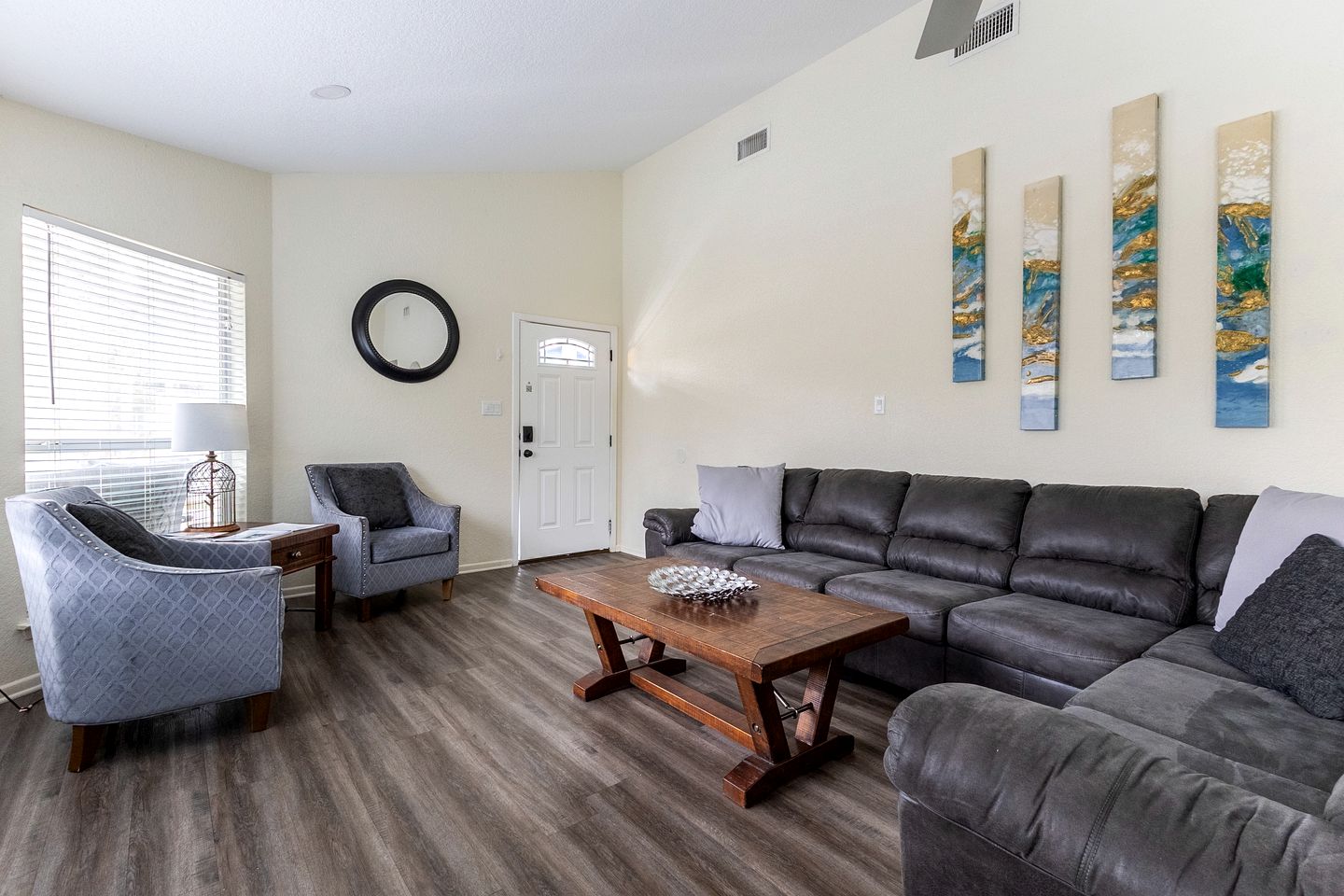 Waterfront Cabin Rental on the Banks of the Guadalupe River near San Antonio, Texas