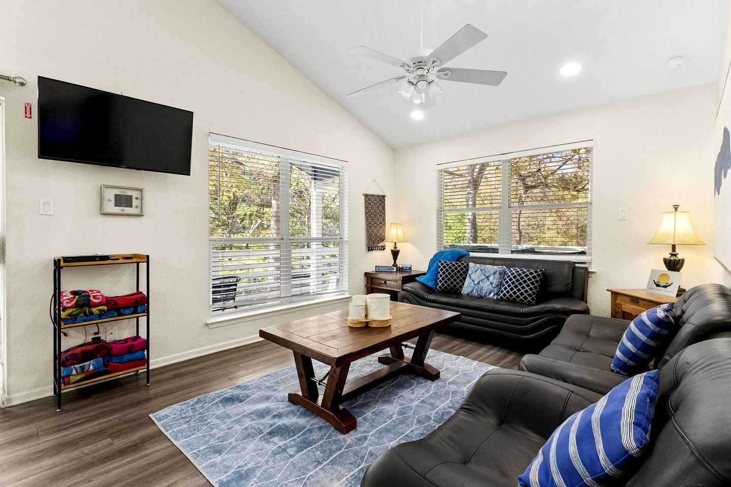 Riverfront Cabin Rental near Canyon Lake in New Braunfels, Texas