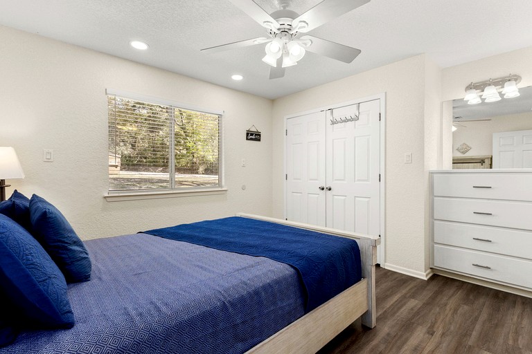 Cabins (United States of America, New Braunfels, Texas)