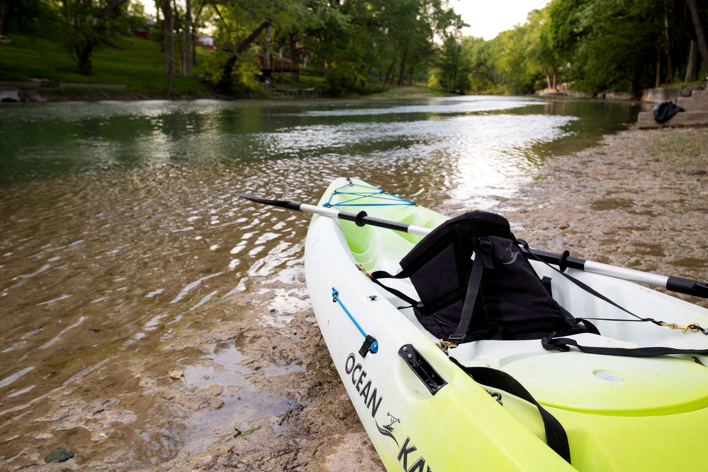 Riverfront Cabin Rental near Canyon Lake in New Braunfels, Texas