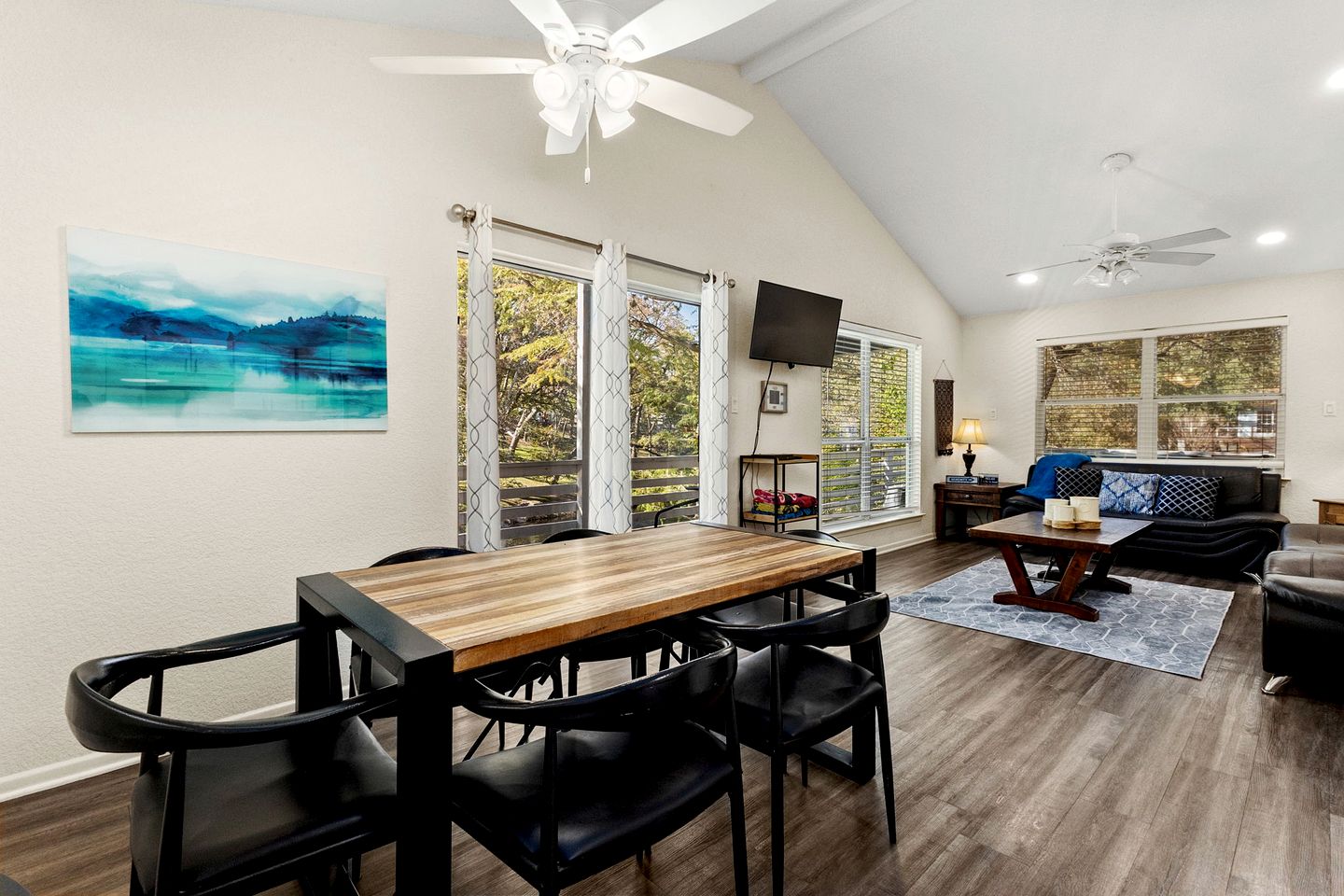 Riverfront Cabin Rental near Canyon Lake in New Braunfels, Texas