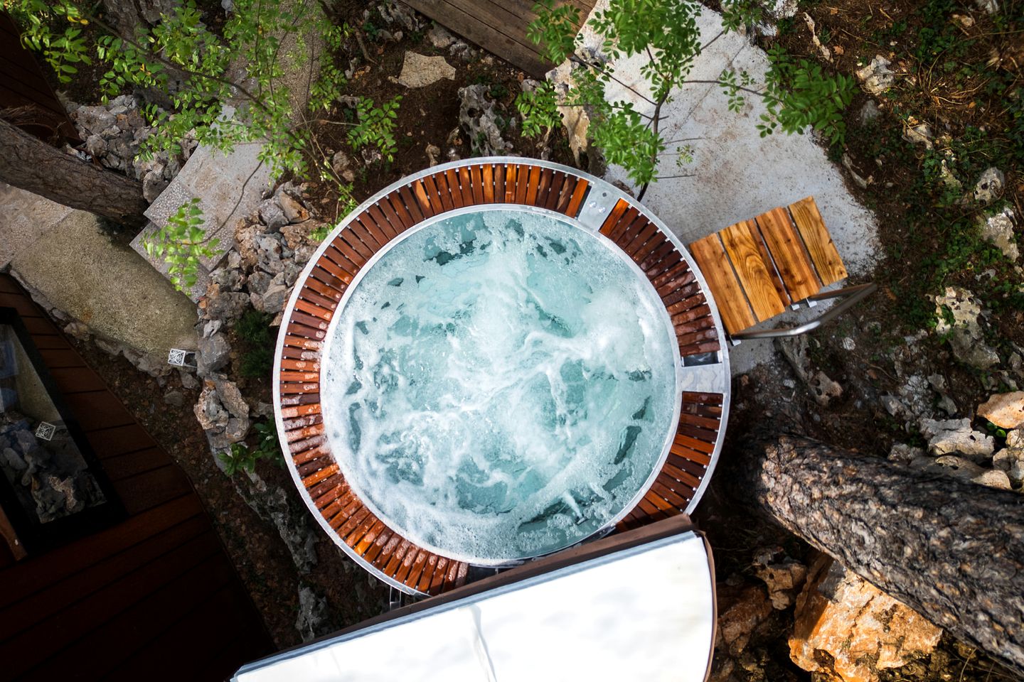 Contemporary Tree House for a Romantic Getaway in Vipava, Slovenia