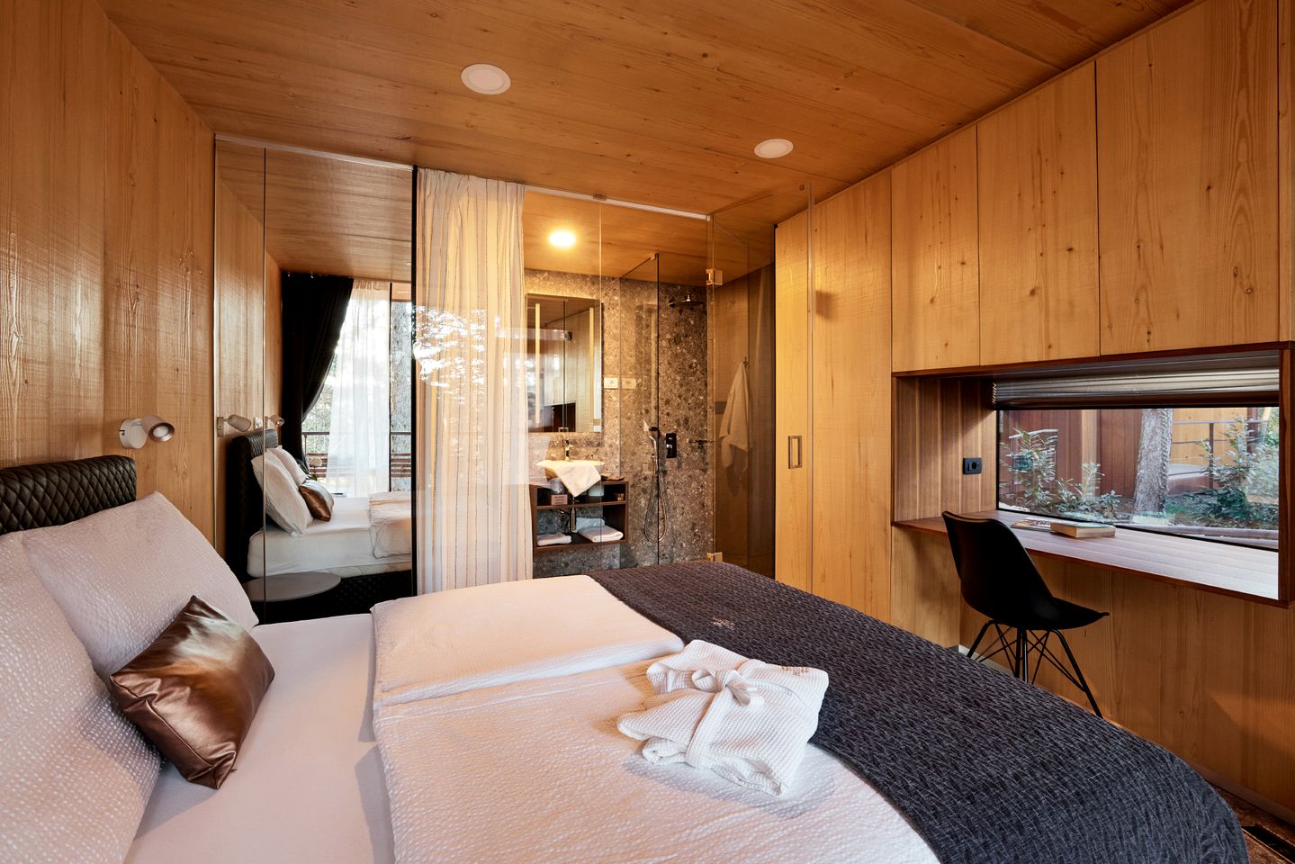 Contemporary Tree House for a Romantic Getaway in Vipava, Slovenia