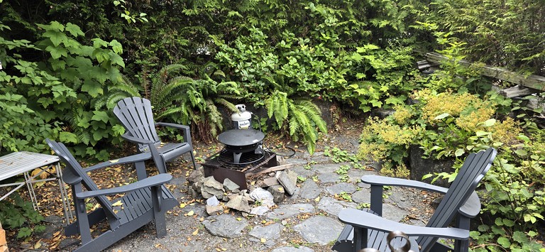 Cabins (Canada, Port Renfrew, British Columbia)