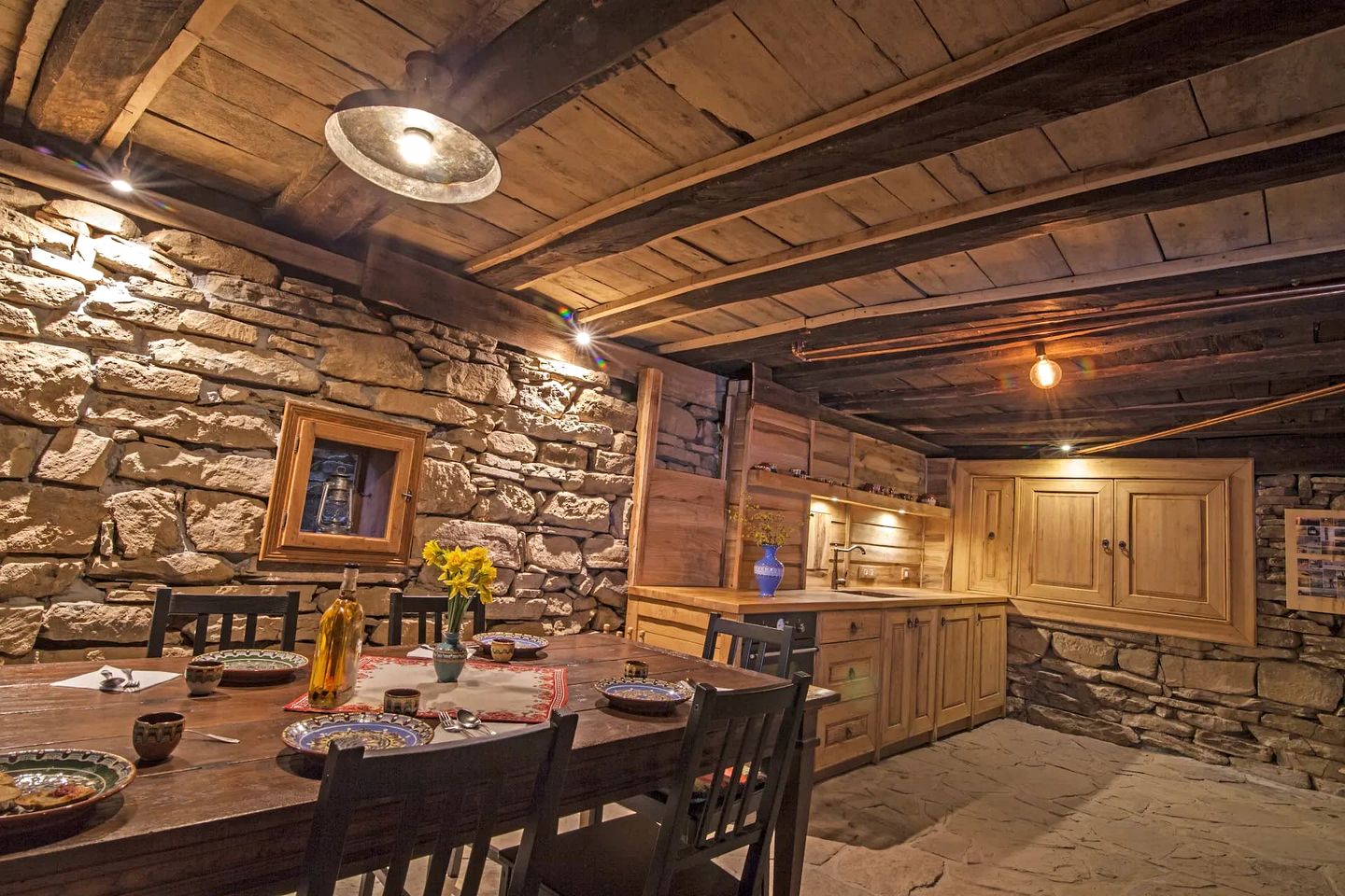 Incredible Cabin Getaway with Indoor and Outdoor Fireplaces in Selishte, Bulgaria
