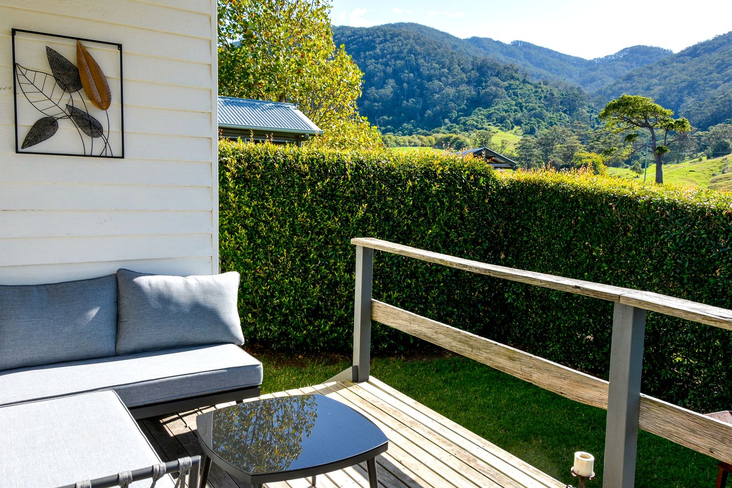 Cottages (Australia, Central Tilba, New South Wales)