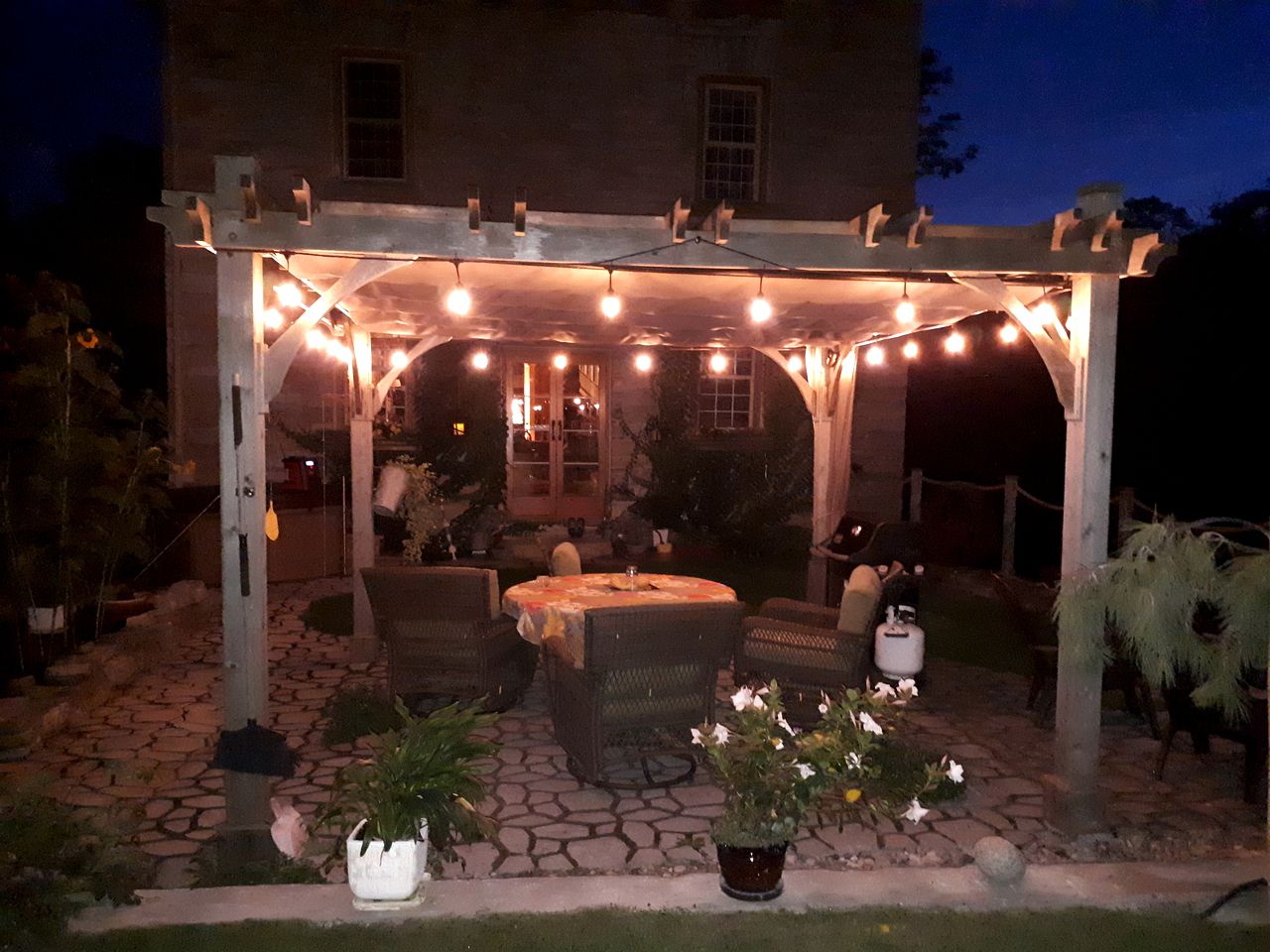 Elegant Suite Rental for a Romantic Getaway near the Prince Edward County Wine Region, Ontario