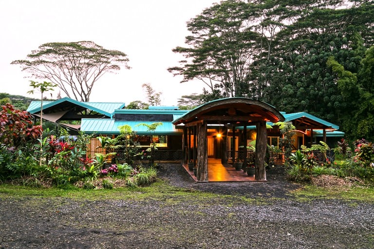 Cabins (Pahoa, United States)