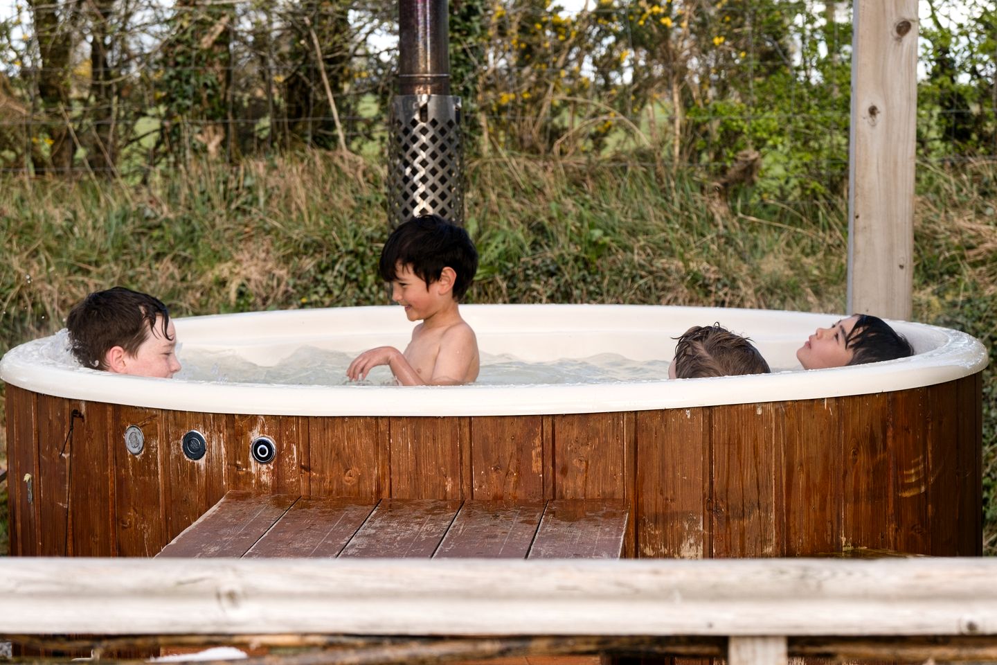 Heated Yurt Rental with Wood-Fired Hot Tub near Ballyhaunis, Ireland