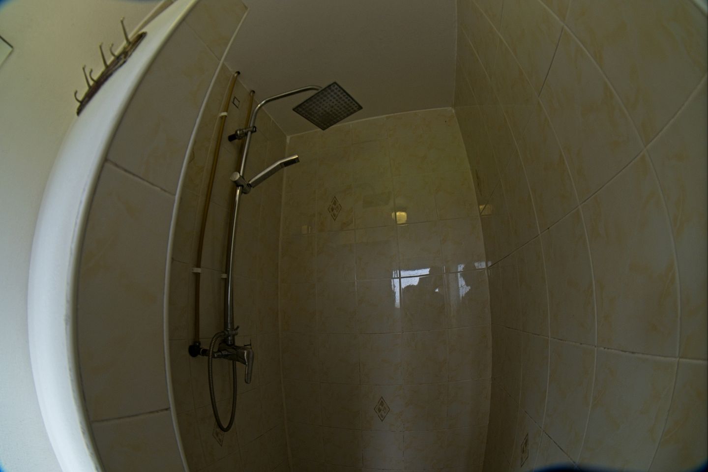 Heated Yurt Rental with Wood-Fired Hot Tub near Ballyhaunis, Ireland