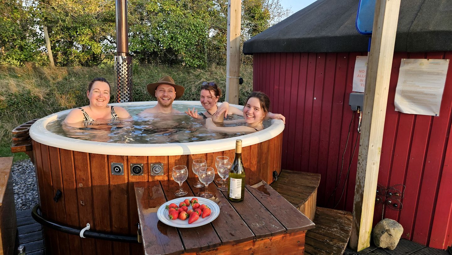 Cozy Dog-Friendly Yurt for a Relaxing Getaway near Charlestown, Ireland