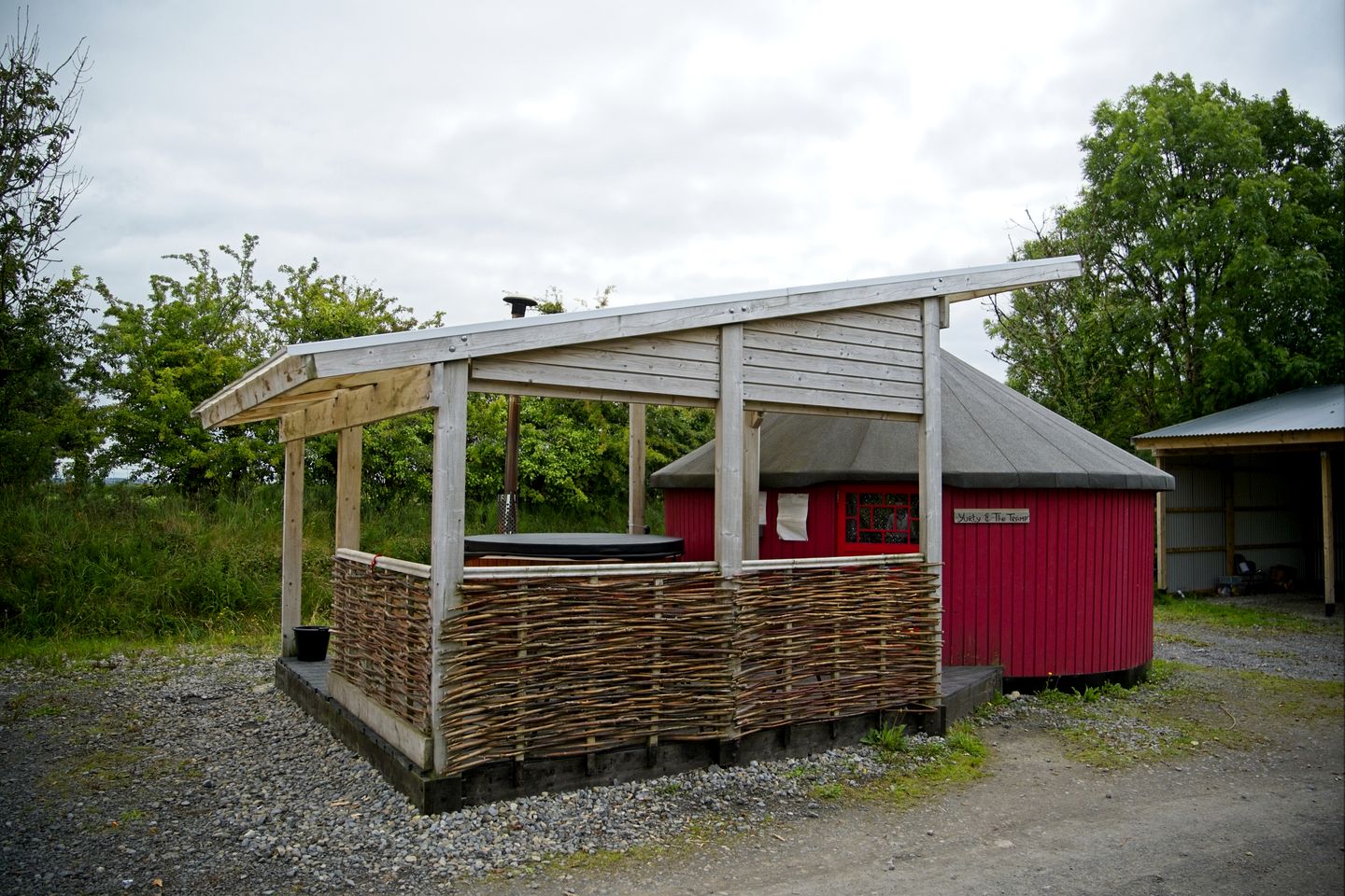 Cozy Dog-Friendly Yurt for a Relaxing Getaway near Charlestown, Ireland