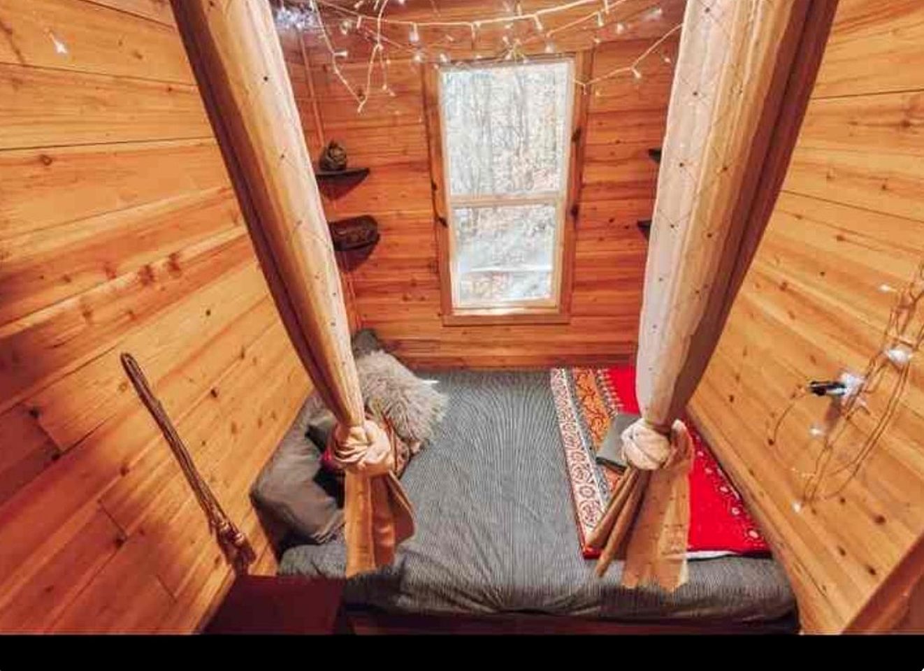 Enchanting Tree House with a Slide on 200 Acres for a Family Adventure in Germantown, Kentucky
