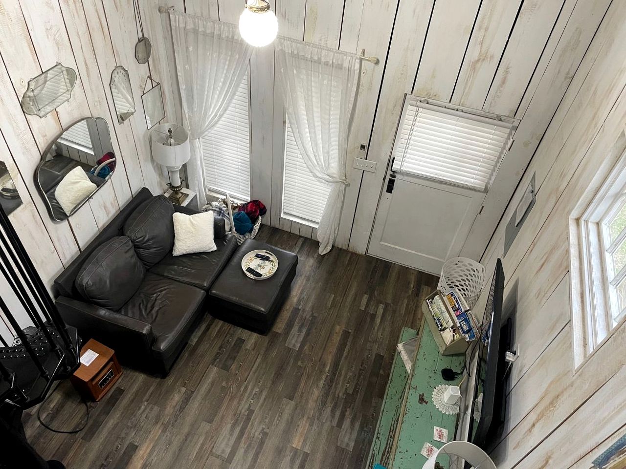 Beautiful Tree House for a Romantic Getaway on a Farm near Chattanooga Valley, Georgia