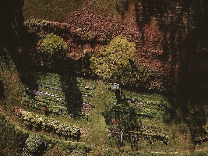 Cabins (Australia, Bellbrook, New South Wales)