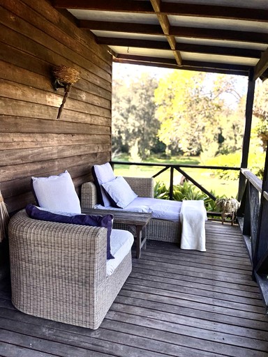 Cabins (Australia, Bellbrook, New South Wales)