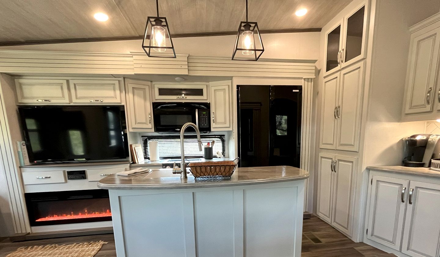 Cozy Texas Hill Country Rental for Romantic Getaways in Texas