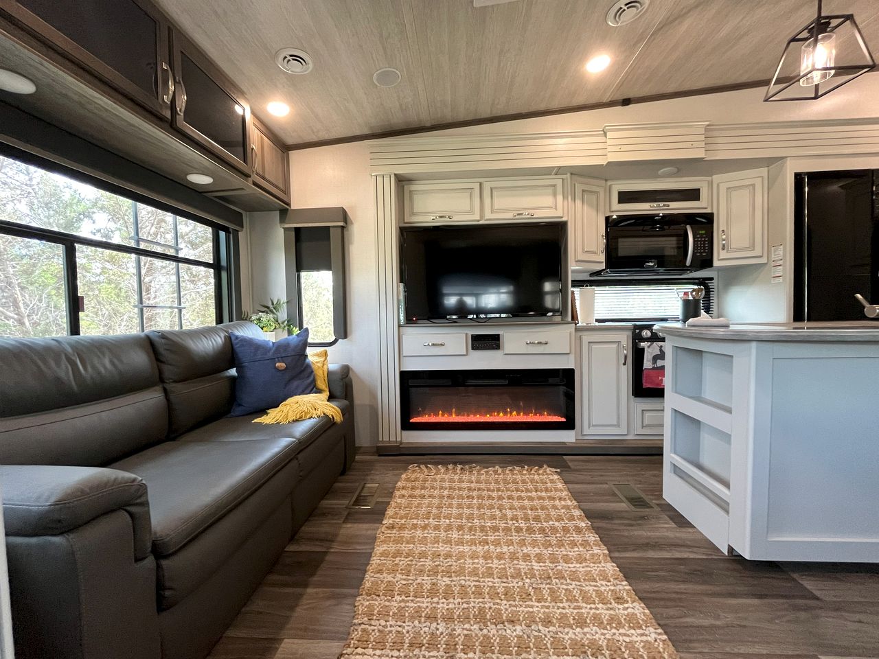 Cozy Texas Hill Country Rental for Romantic Getaways in Texas