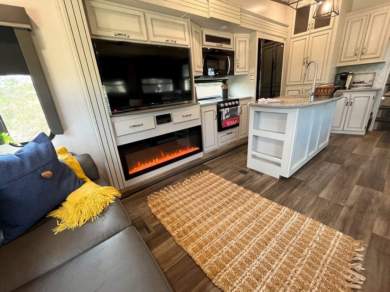 Cozy Texas Hill Country Rental for Romantic Getaways in Texas