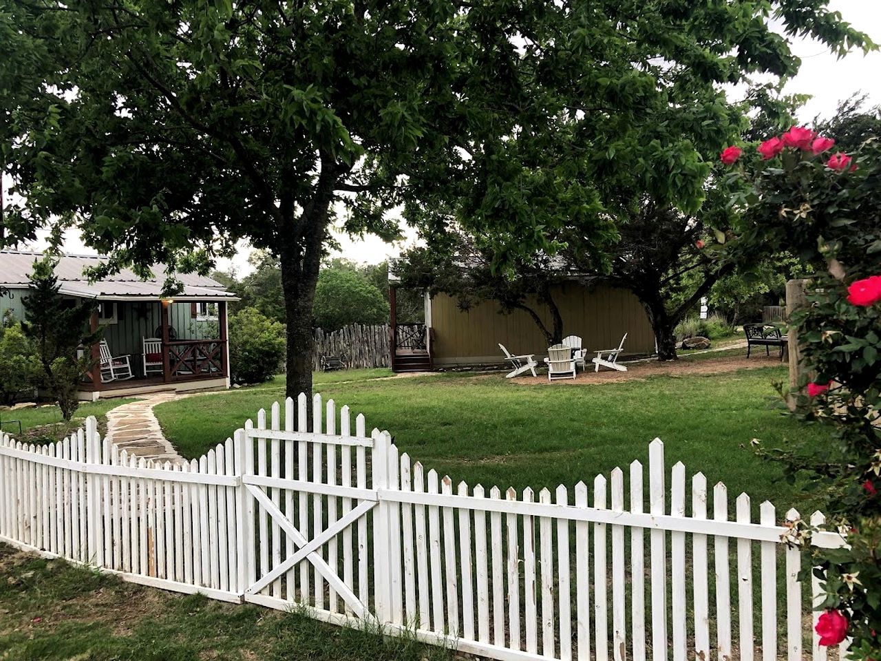 Charming Texas Hill Country Cottage near Austin for Romantic Getaways in Texas