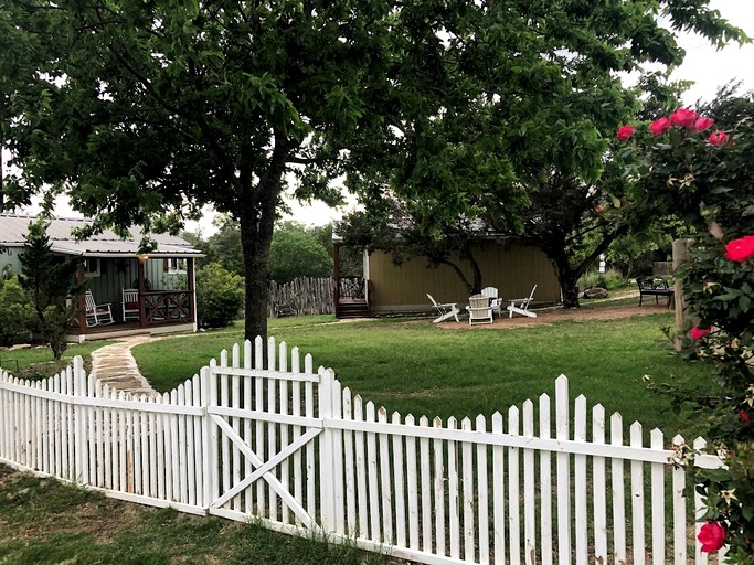 Cottages (United States of America, Dripping Springs, Texas)