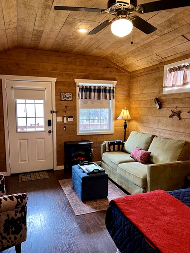 Cabins (United States of America, Dripping Springs, Texas)