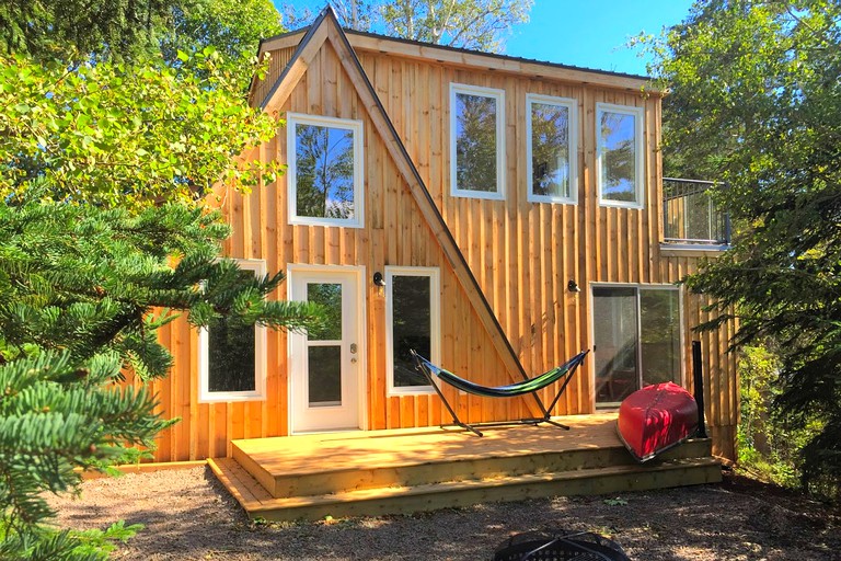 Cabins (New Glasgow, Prince Edward Island, Canada)