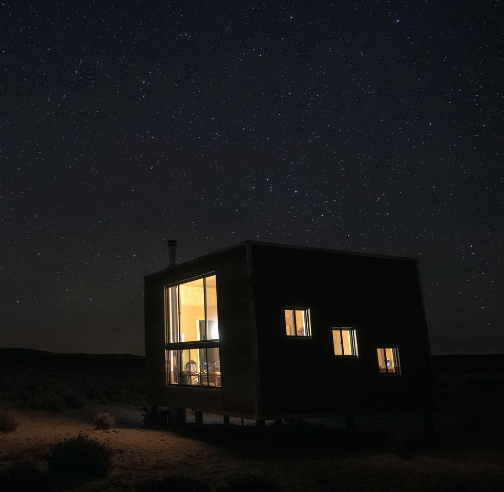 Modern Cubed Cabin Accommodation for a Getaway near the Grand Canyon, Arizona