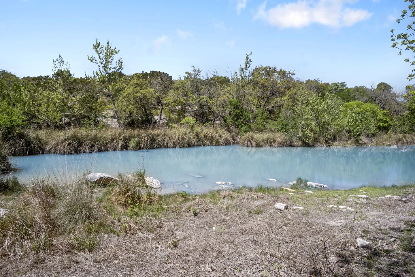 Fabulous Bandera Accommodation with a Hot Tub Ideal for Romantic Getaways near San Antonio
