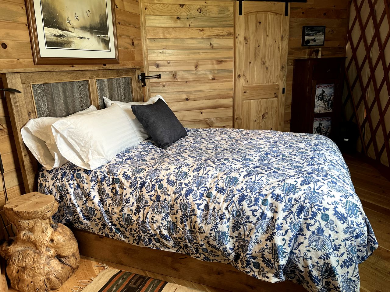 Luxury Flathead Lake Yurt Ideal for a Great Getaway in Montana